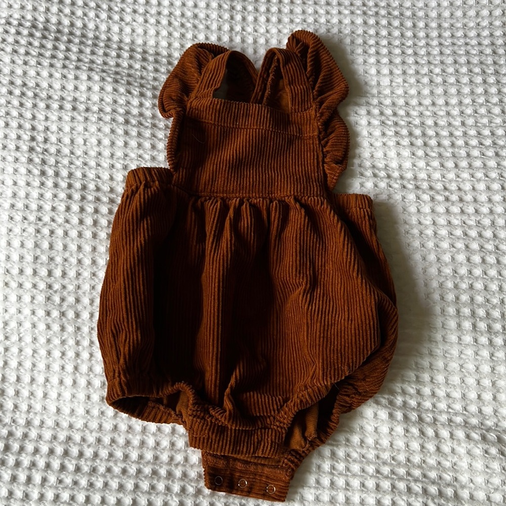 Old Navy Corduroy Romper Size 6-12m
